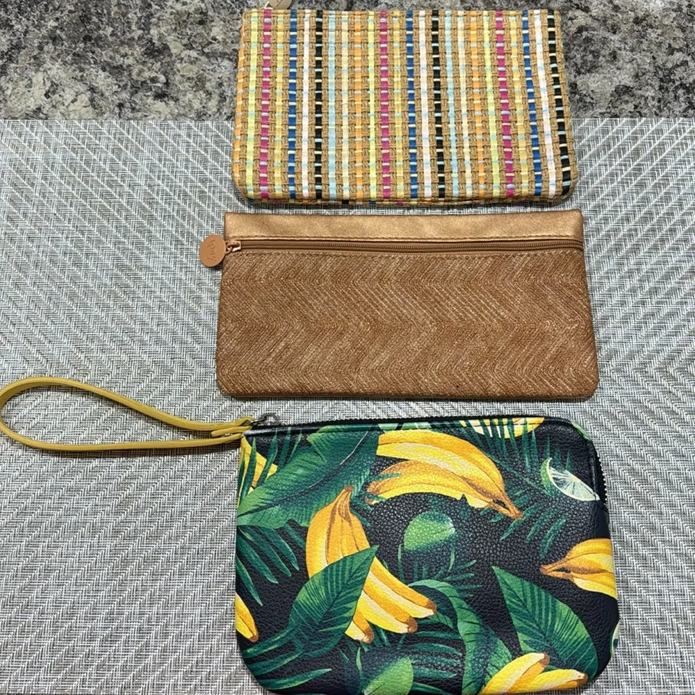 Ipsy Bundle Wristlets Bronze Wicker Summer & Banana Polka Dot Design Clutch